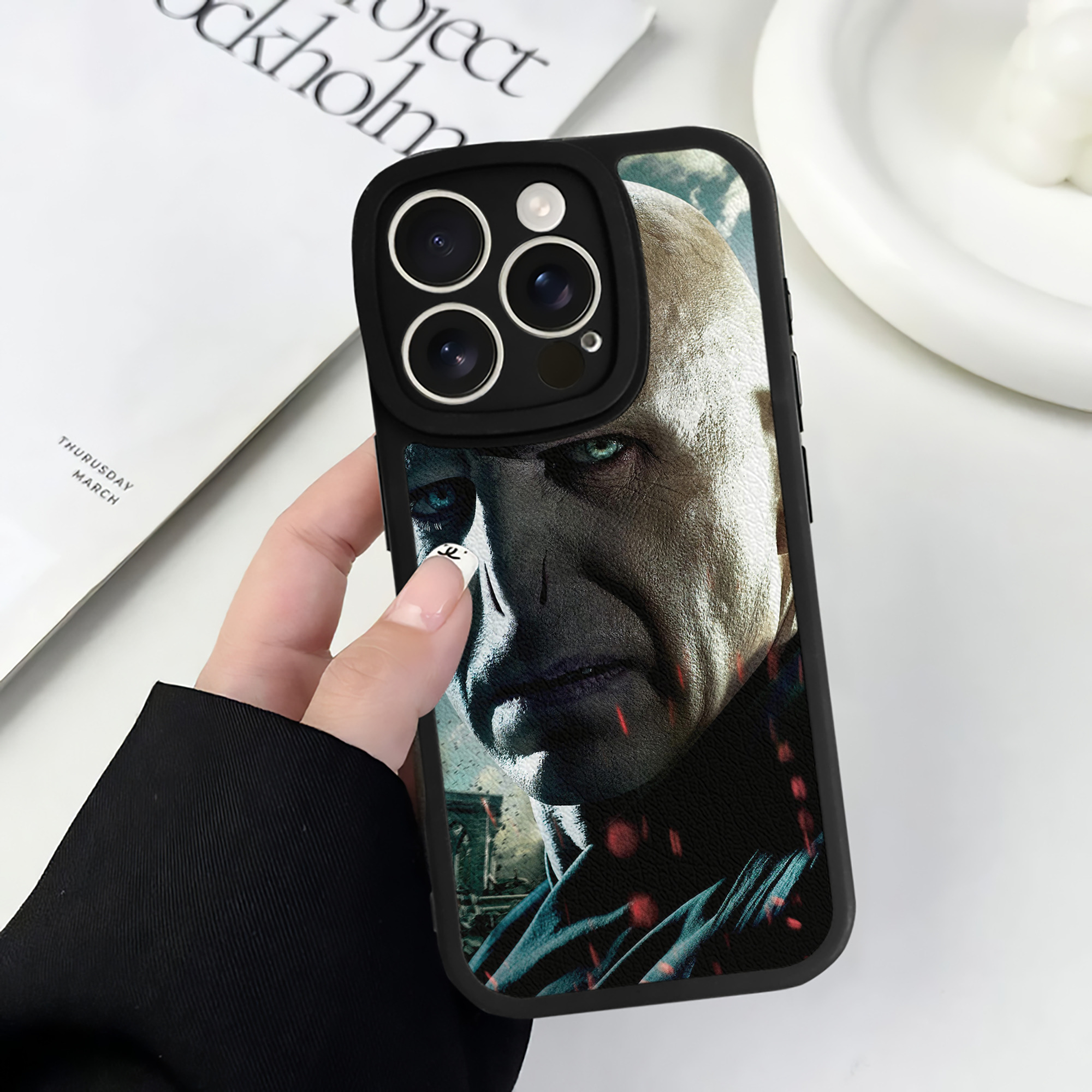 （画像用） Harry Potter ハリー・ポッターシリーズ 【iPhone 16シリーズ対応】シリコンスマホケース（レザー調） 材質：シリコン